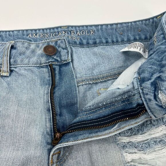 American Eagle Shorts Jeans Women Hi Rise Festival Distressed Size 6 - Picture 3 of 5